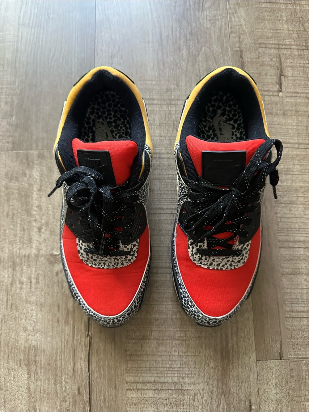 Women’s Nike Air Max 90 SE Black Phantom Chili Red - 7.5 - Picture 2 of 6